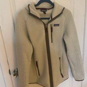 Patagonia retro pile hooded jacket in pelican